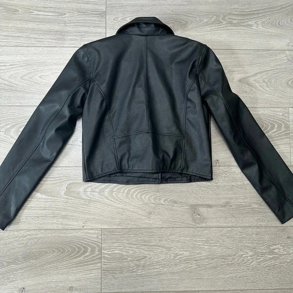 Pretty  little thing Faux Leather jacket - Picture 4 of 4